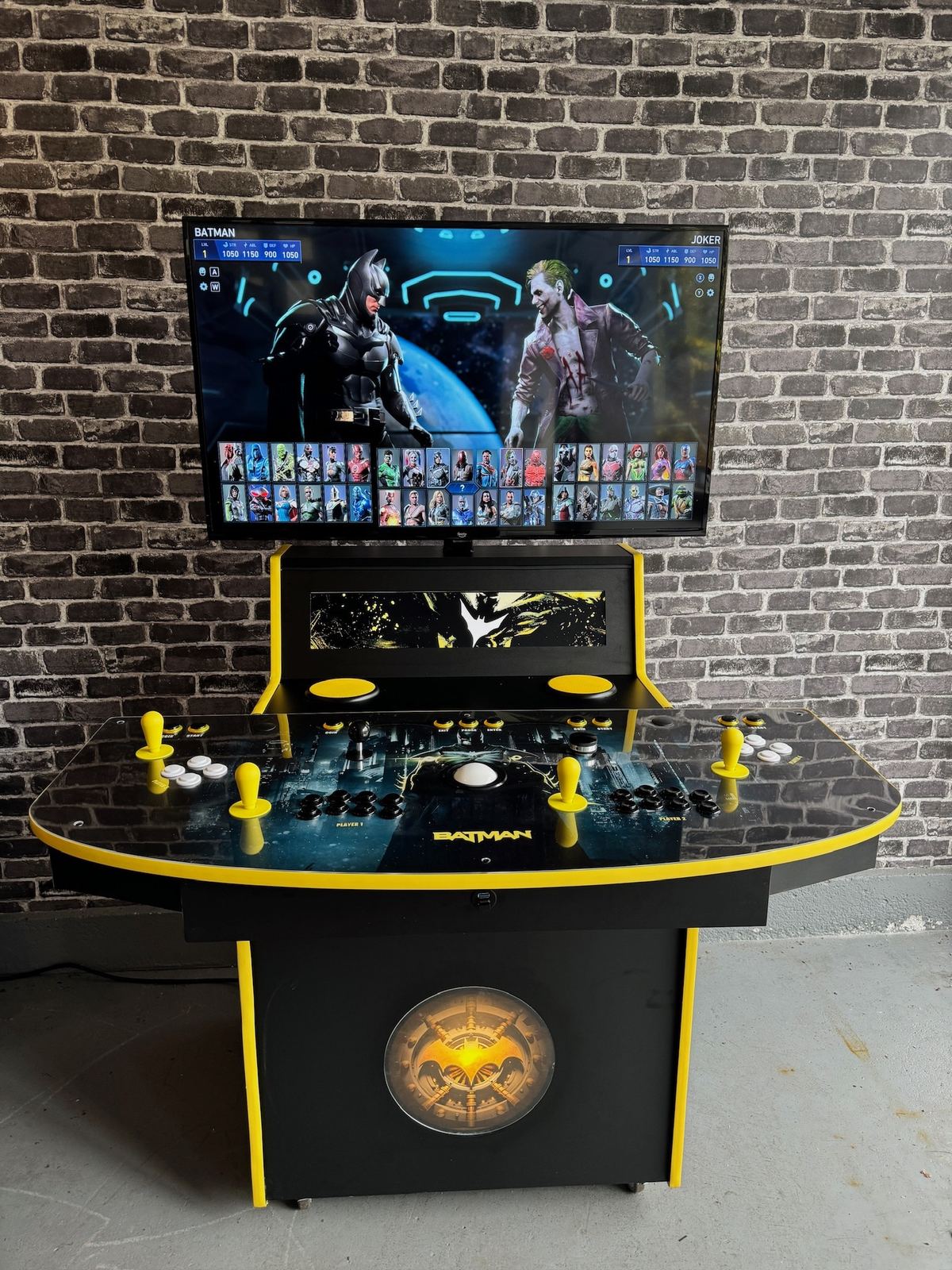 Batman 4-player arcade pedestal